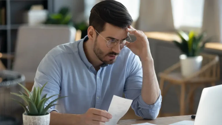 Stressed employer over late paycheck rules by state.